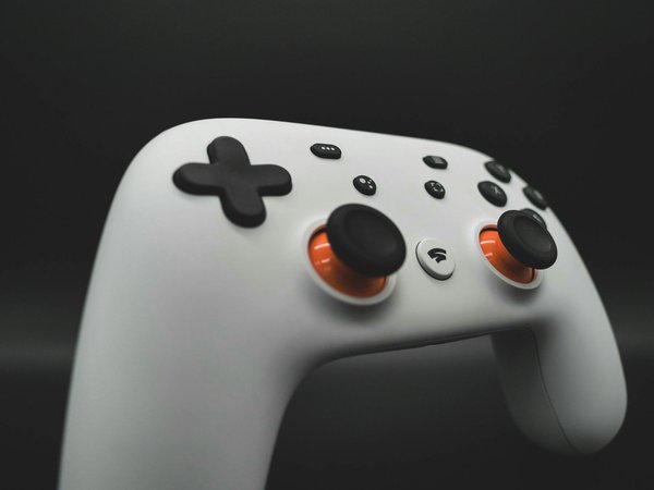 Améliorez l"efficacité de vos bases de données relationnelles : guide essentiel sur les stratégies de normalisation des données.